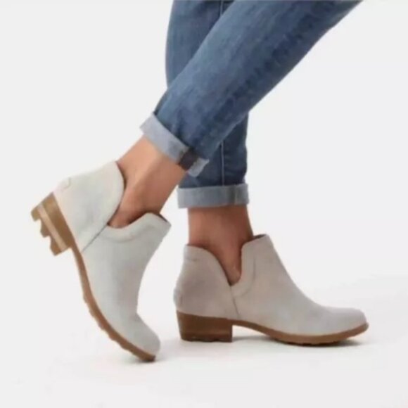 Sorel Lolla II Suede Booties Size 7.5 - Picture 2 of 10